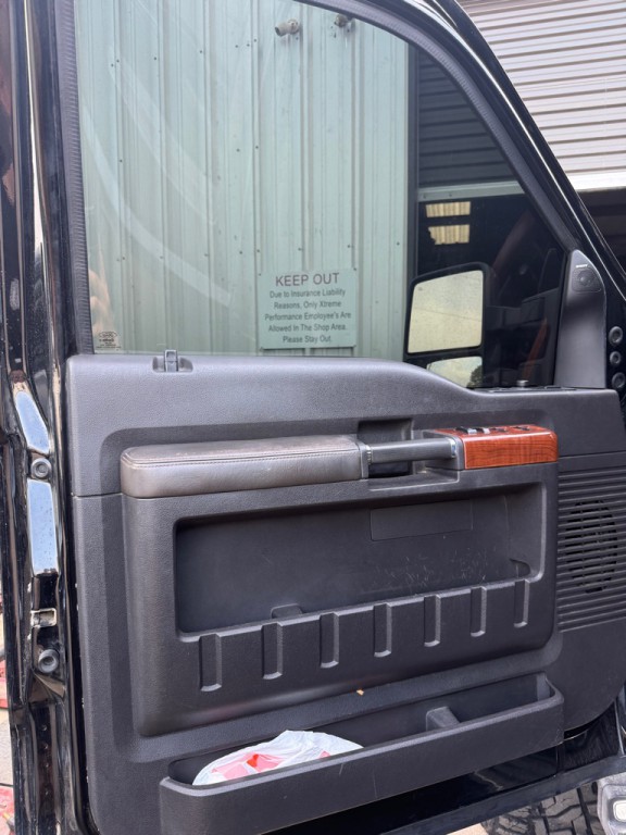 2016 Ford F-250 Image 3