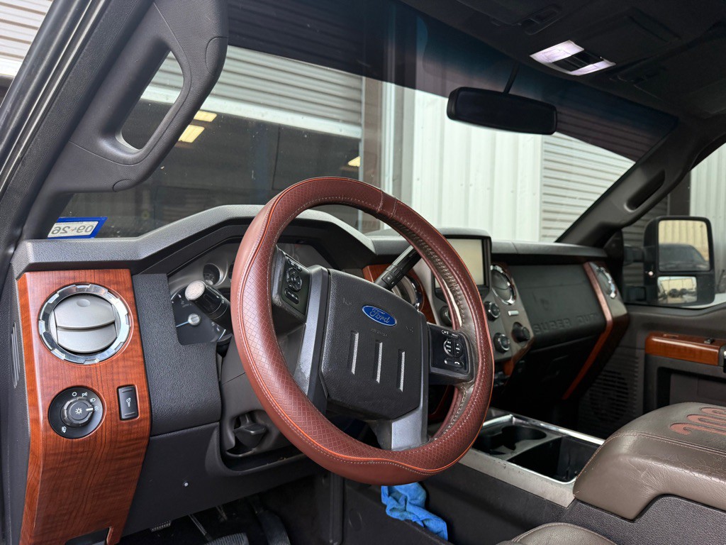 2016 Ford F-250 Image 5