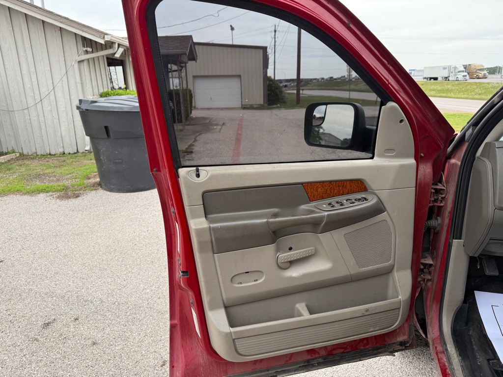 2006 Dodge Ram 2500 Image 9
