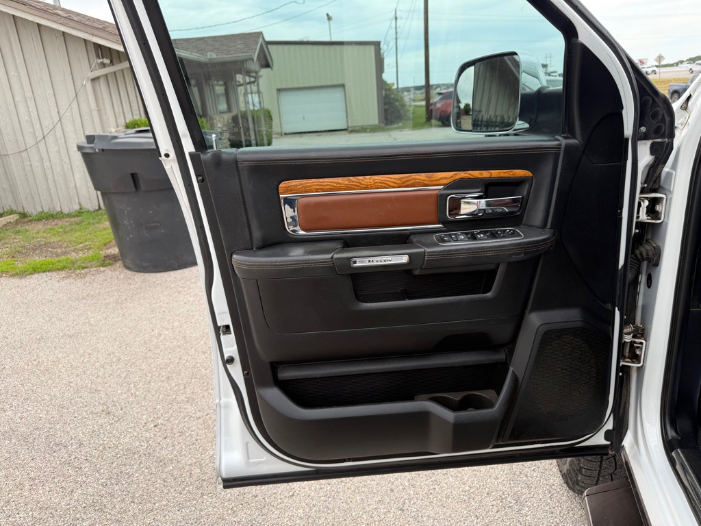 2018 RAM 2500 Image 9