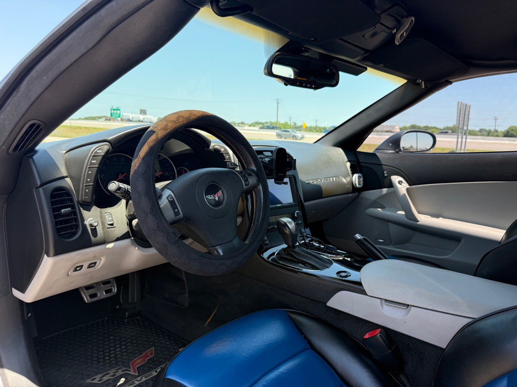 2009 Chevrolet Corvette Image 11