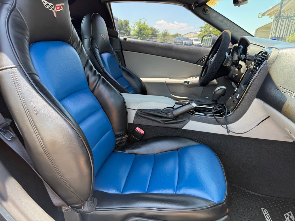 2009 Chevrolet Corvette Image 12
