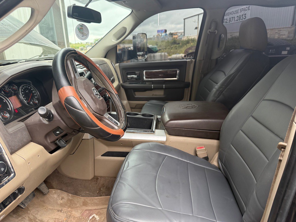 2010 Dodge Ram 3500 Image 4