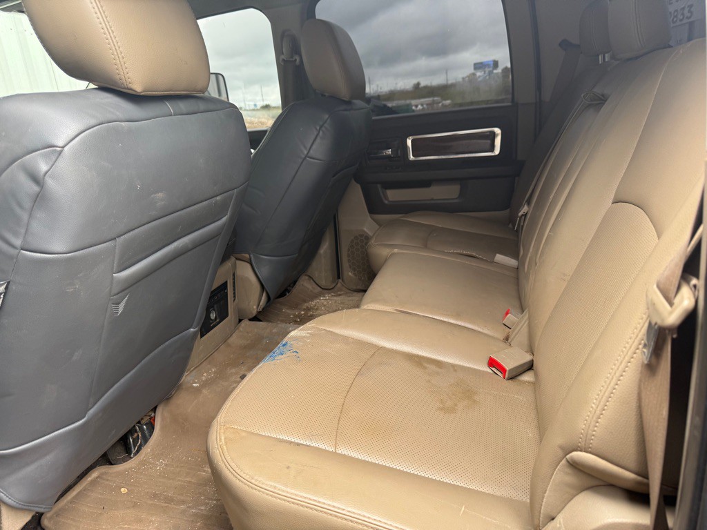 2010 Dodge Ram 3500 Image 6