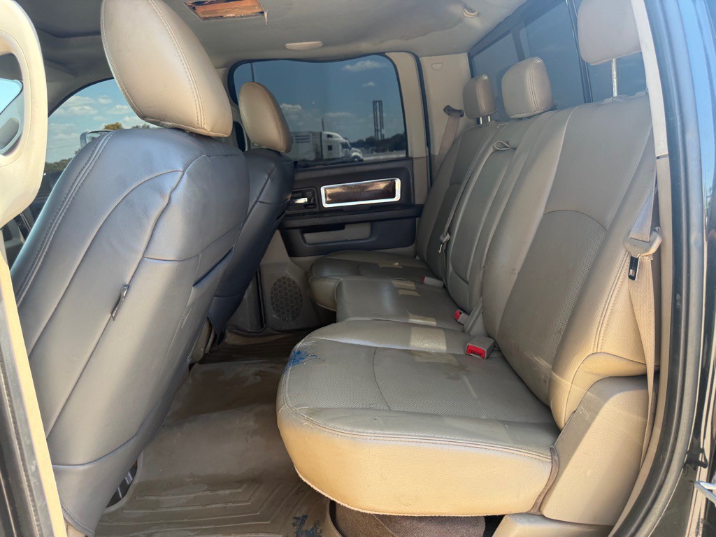 2010 Dodge Ram 3500 Image 14