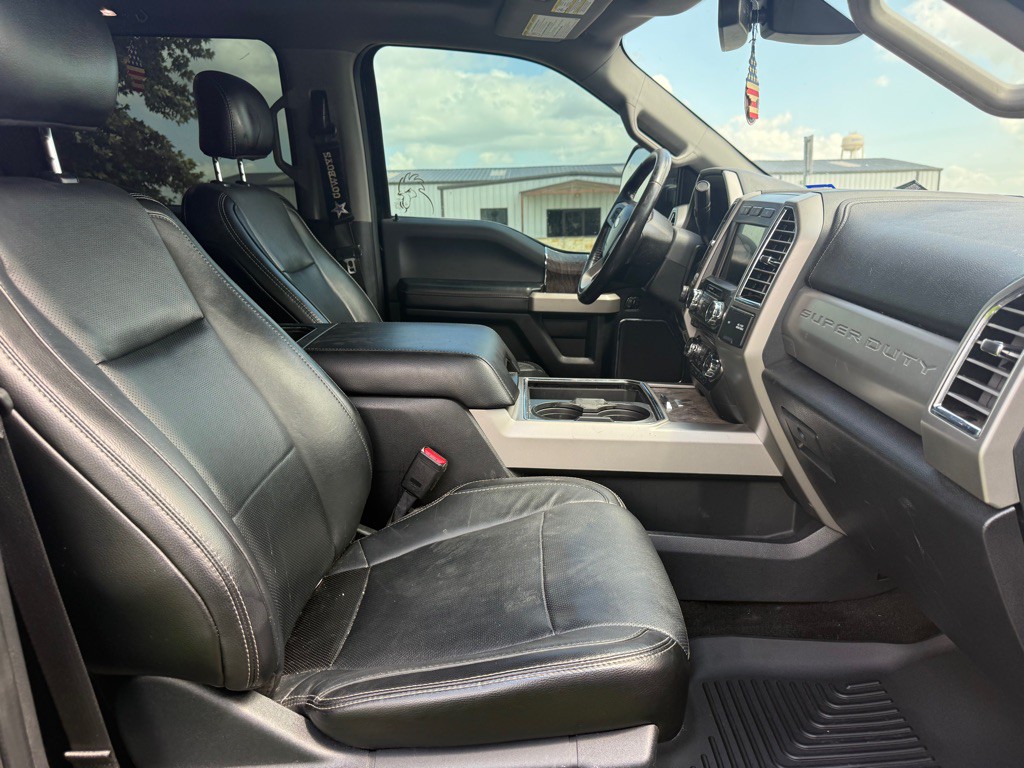 2017 Ford F-250 Image 4