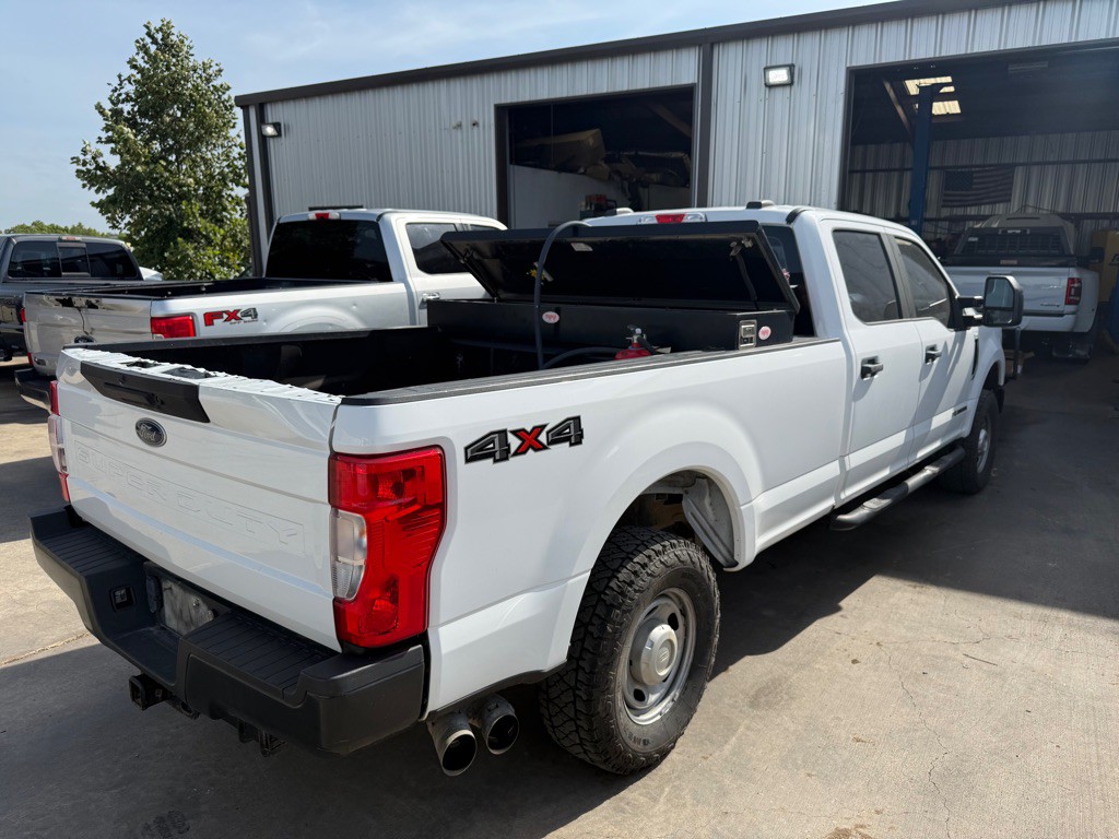2021 Ford F-250 Image 3