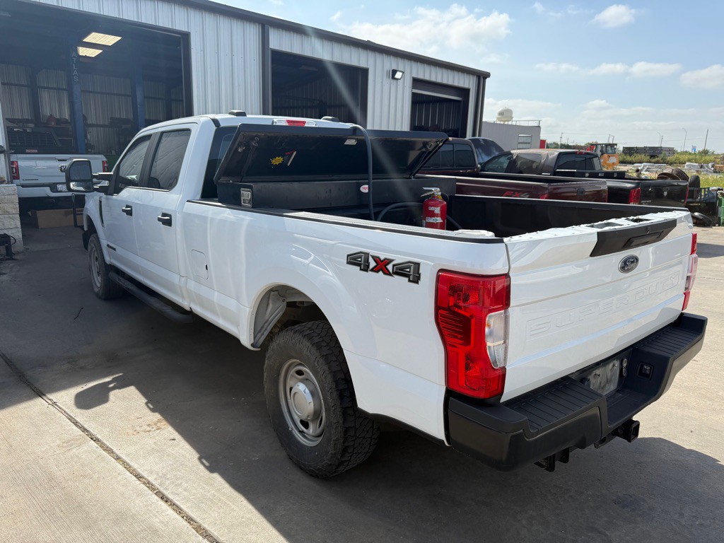 2021 Ford F-250 Image 4