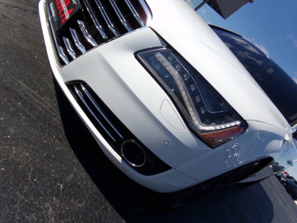 2012 Audi A8 Image 35
