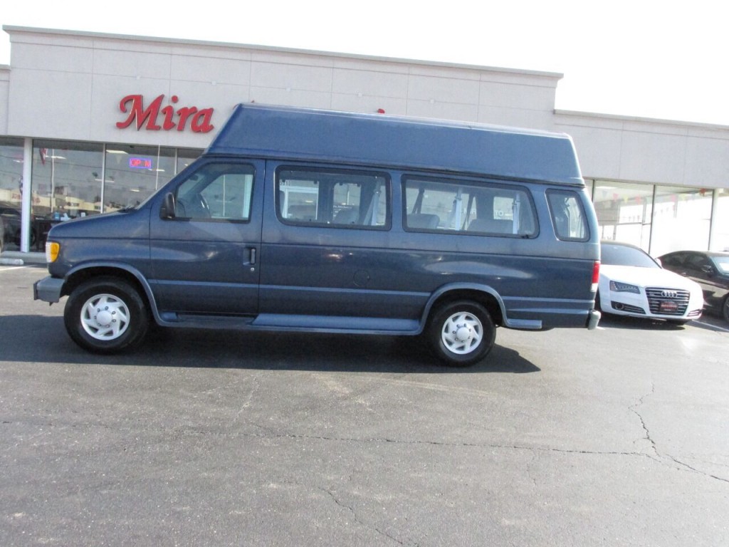 1997 Ford E-350 Image 3