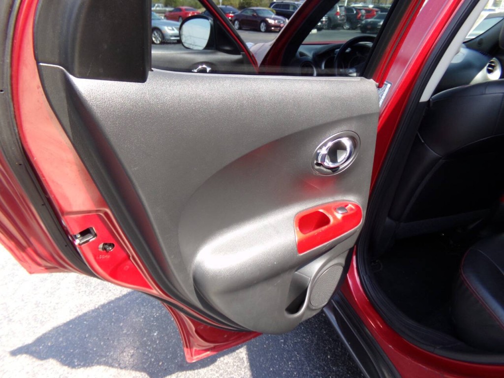 2012 Nissan Juke Image 15