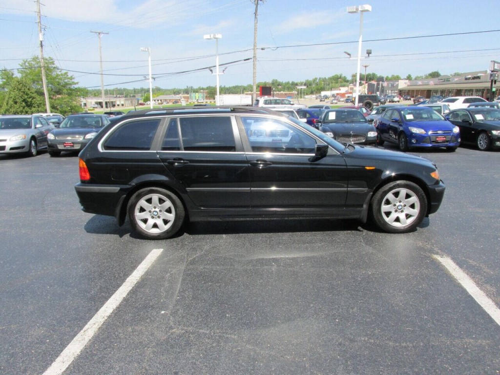 2004 BMW 3 Series Image 14