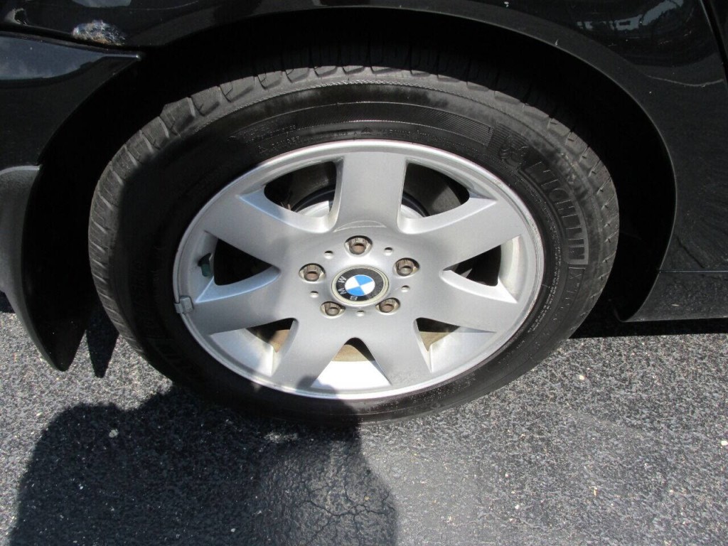 2004 BMW 3 Series Image 42