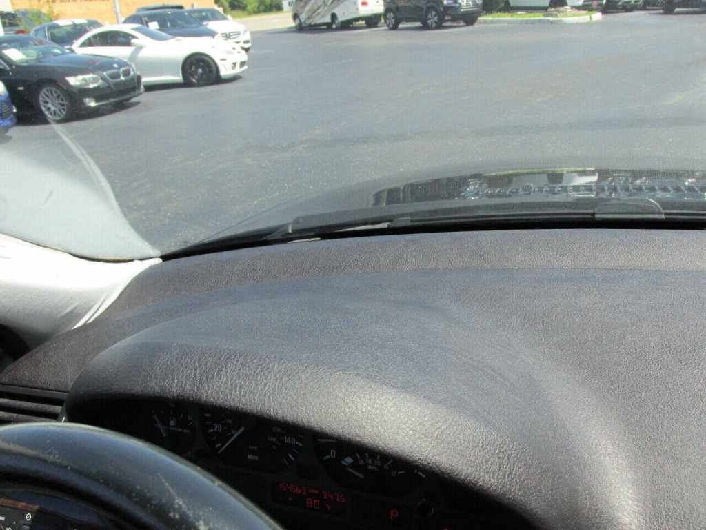 2004 BMW 3 Series Image 51