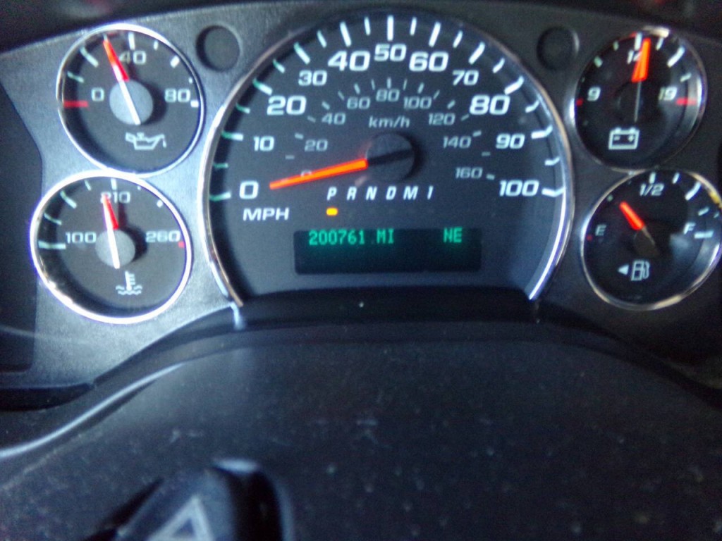 2012 Chevrolet Express Image 50