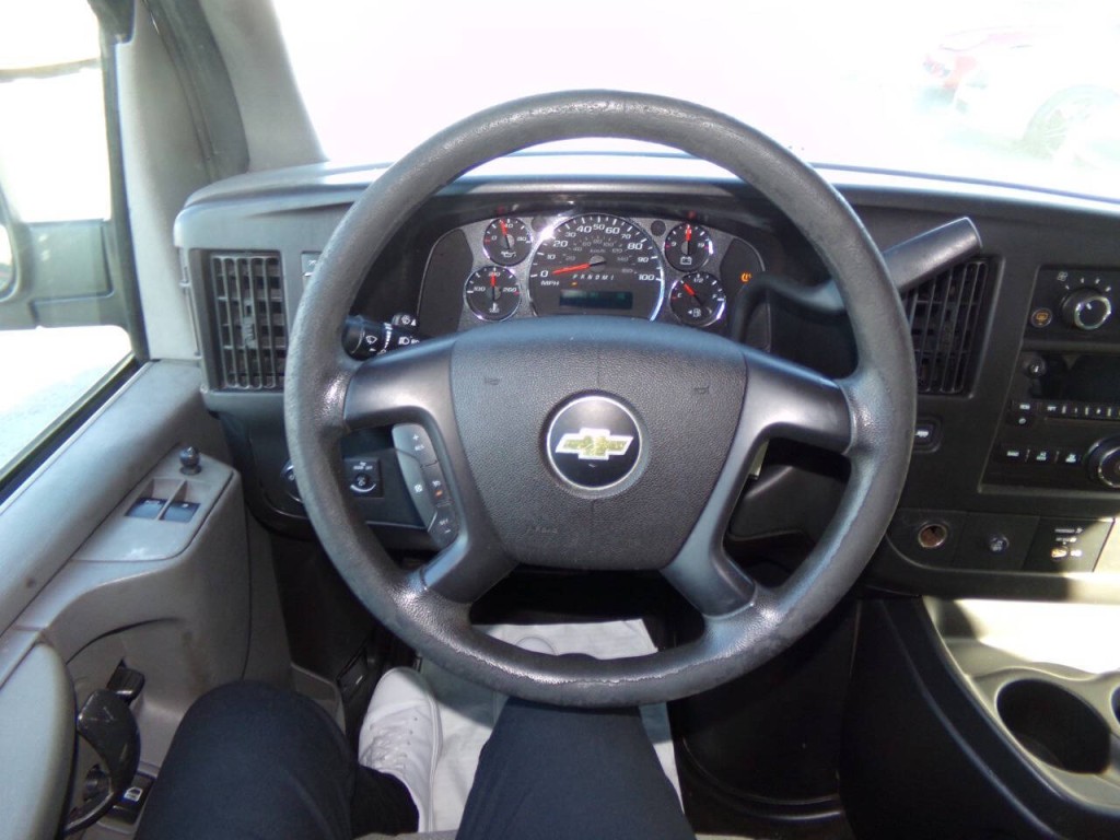 2012 Chevrolet Express Image 53
