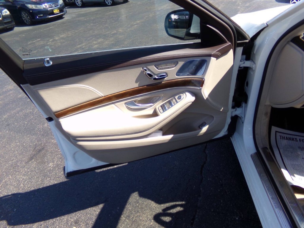 2014 Mercedes-Benz S-Class Image 12