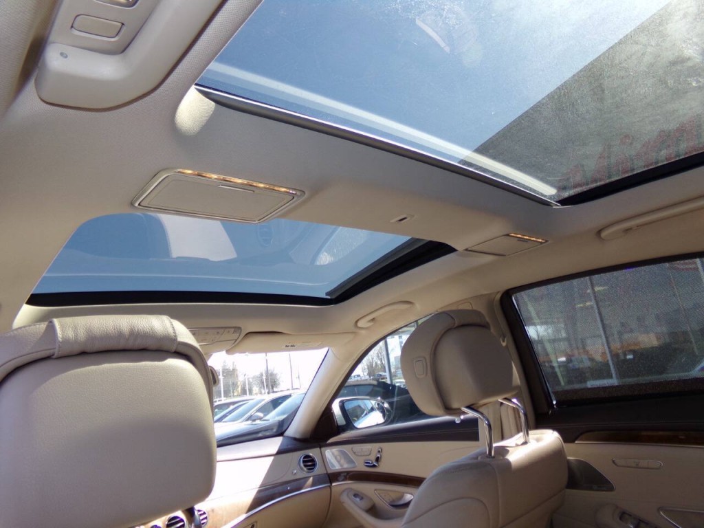2014 Mercedes-Benz S-Class Image 16