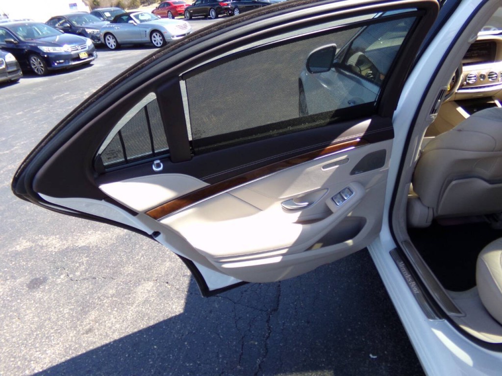2014 Mercedes-Benz S-Class Image 19