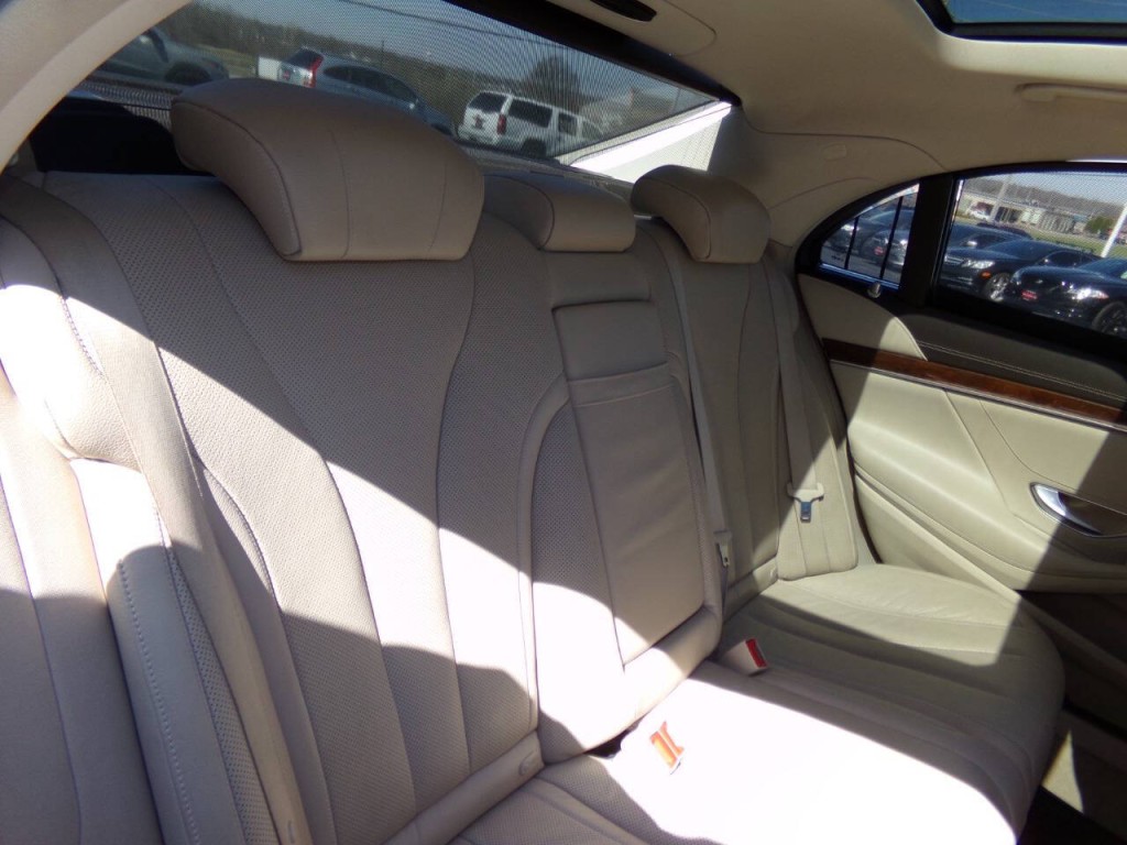 2014 Mercedes-Benz S-Class Image 23