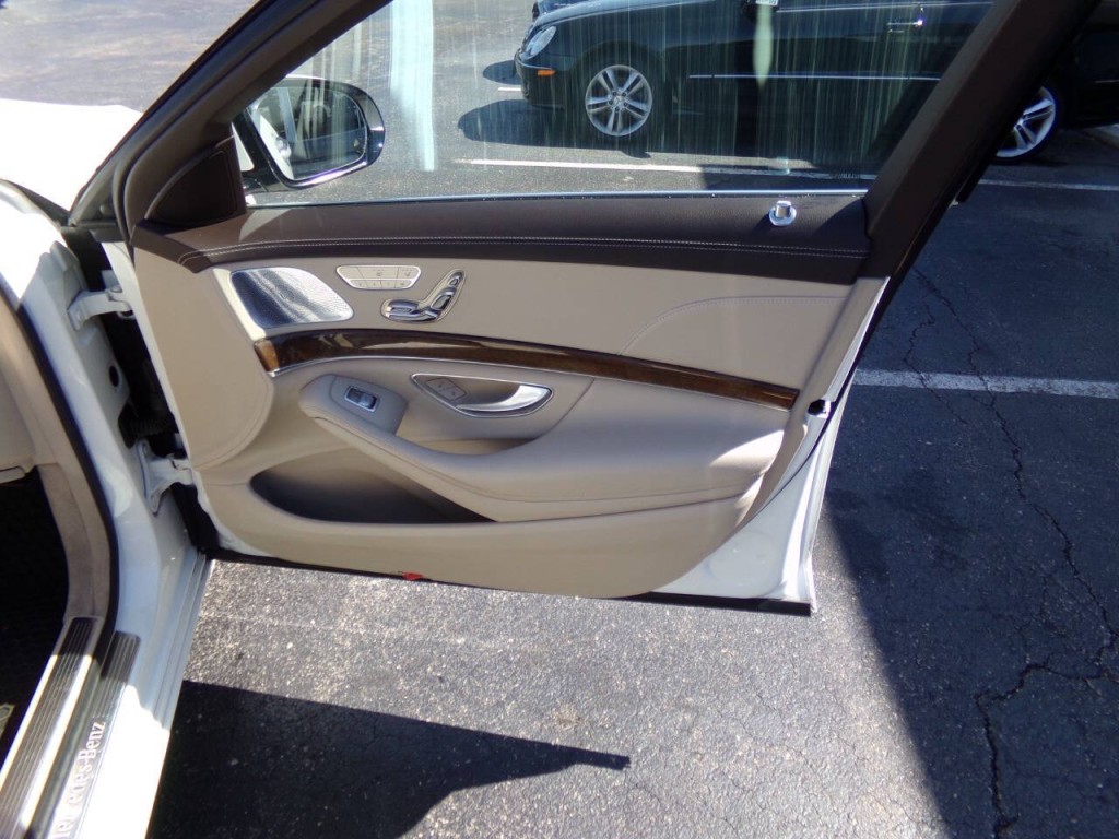 2014 Mercedes-Benz S-Class Image 30