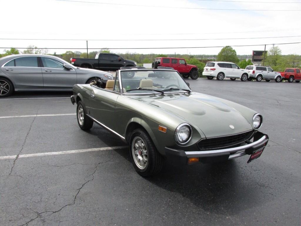 1982 FIAT 2000 Image 7