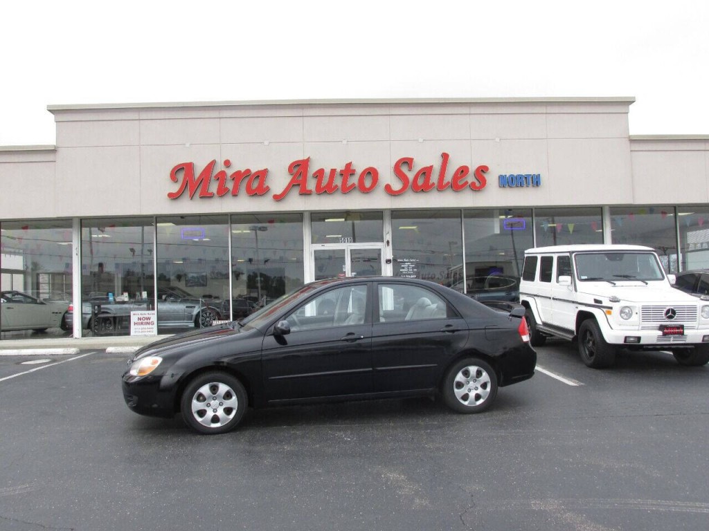 2007 Kia Spectra Image 1