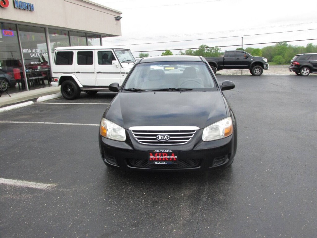 2007 Kia Spectra Image 5