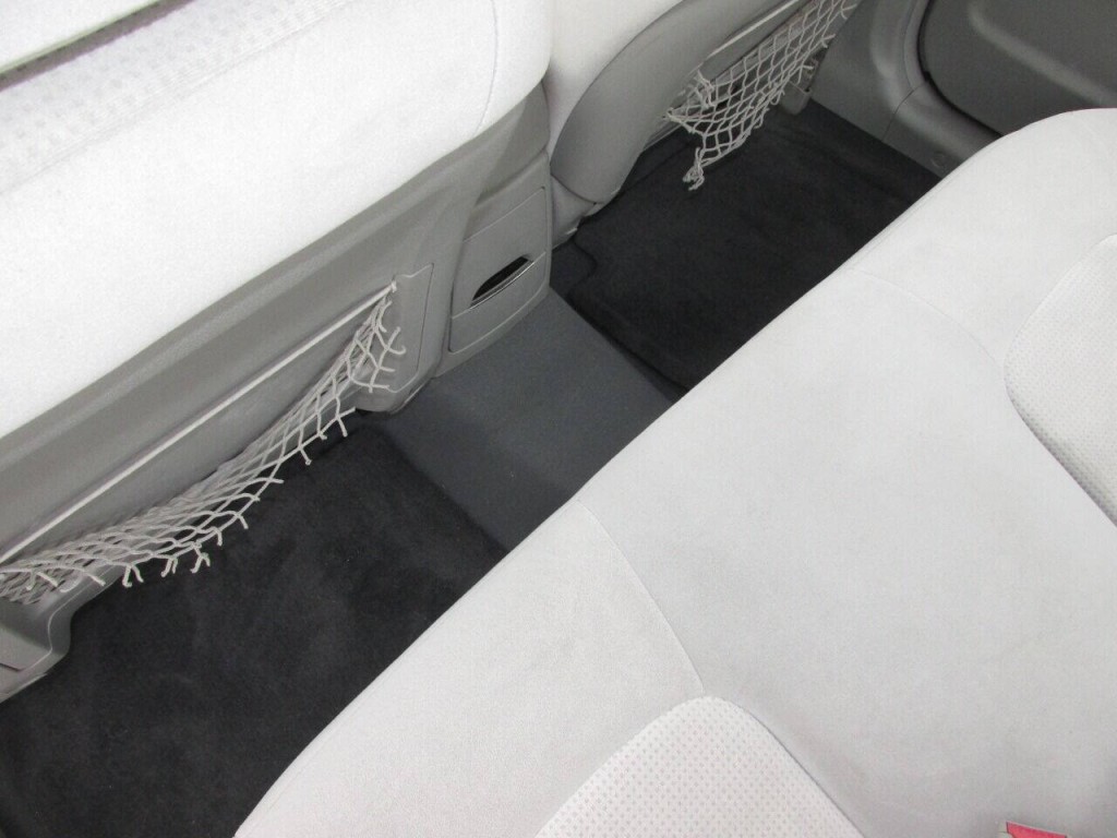 2007 Kia Spectra Image 18