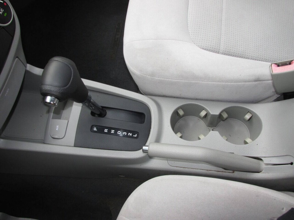 2007 Kia Spectra Image 52