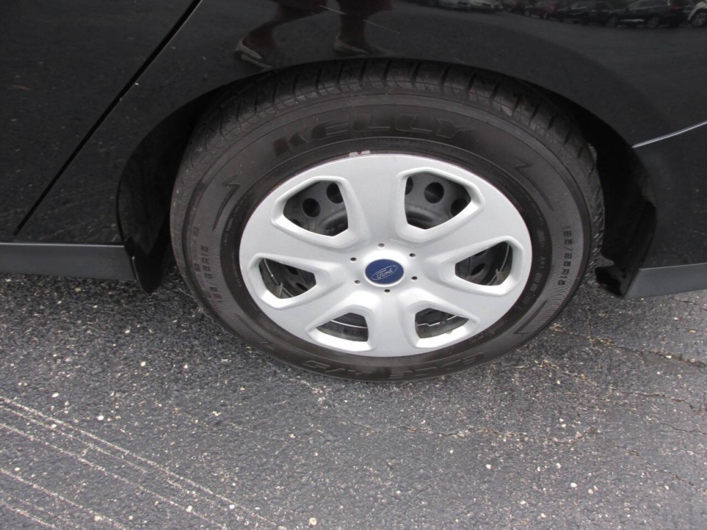 2016 Ford Focus Image 27