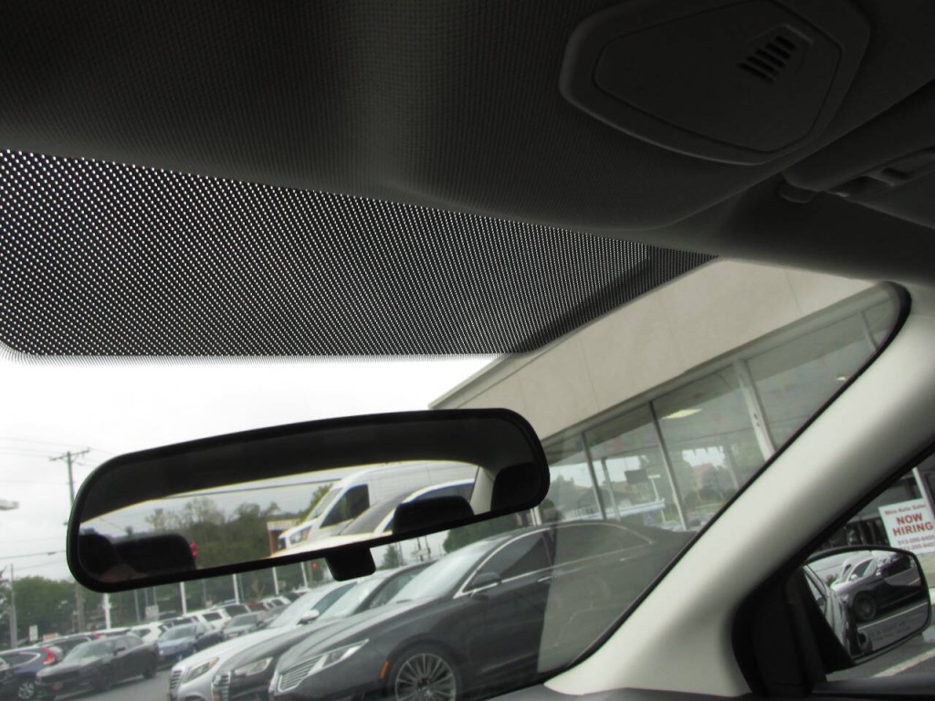 2016 Ford Focus Image 42