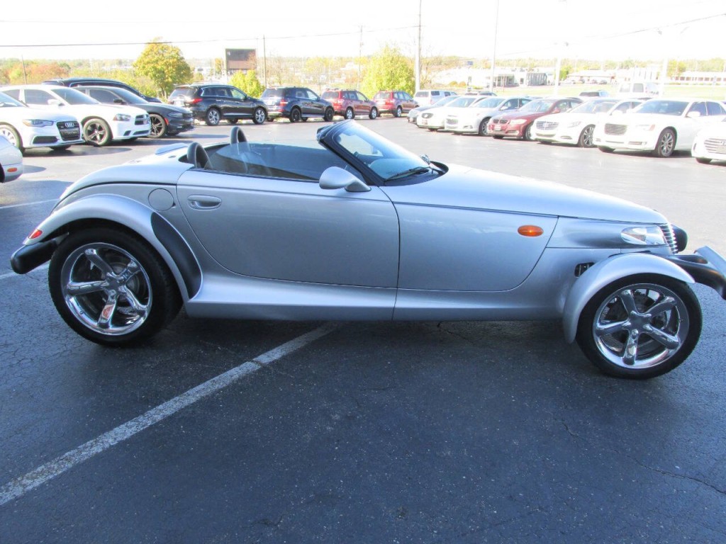 2002 Chrysler Prowler Image 48