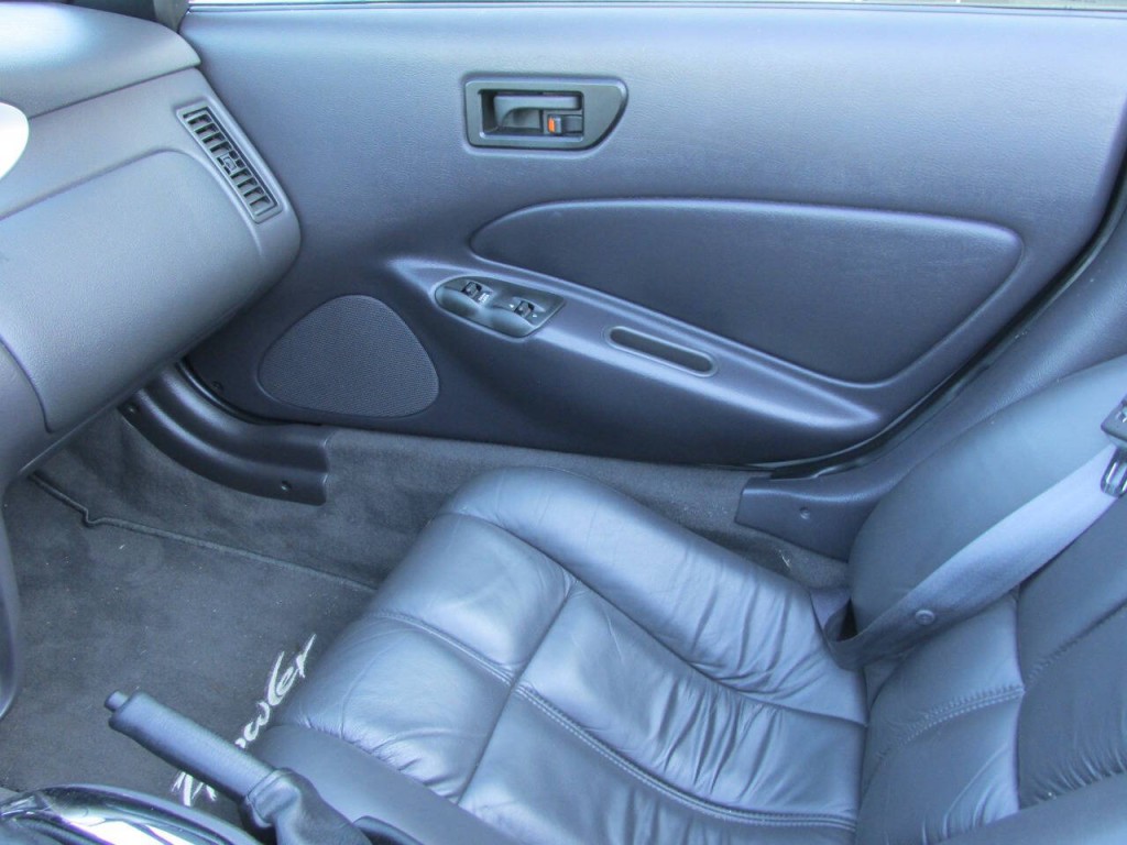 2002 Chrysler Prowler Image 34