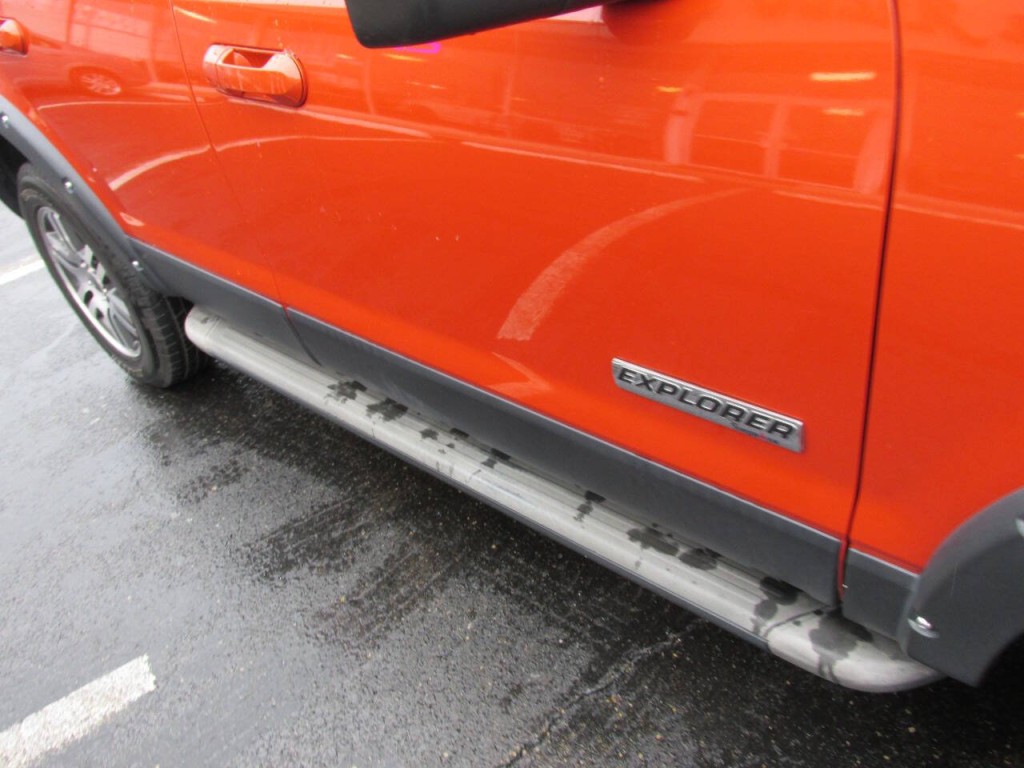 2007 Ford Explorer Image 38