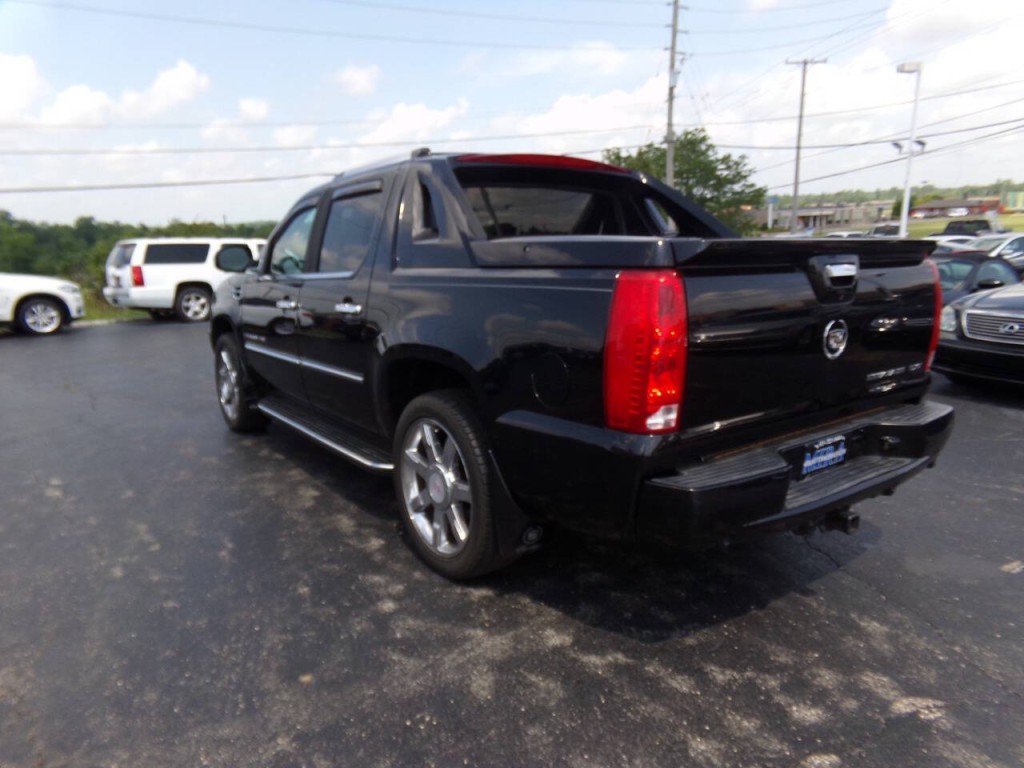 2008 Cadillac Escalade Image 51