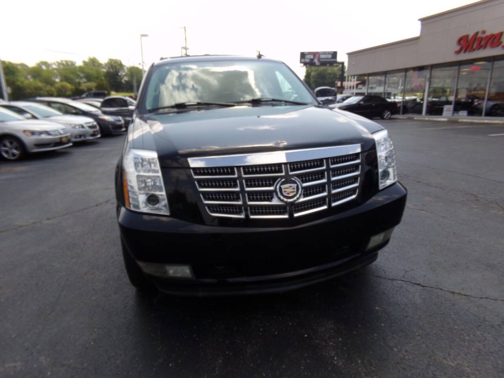 2008 Cadillac Escalade Image 54