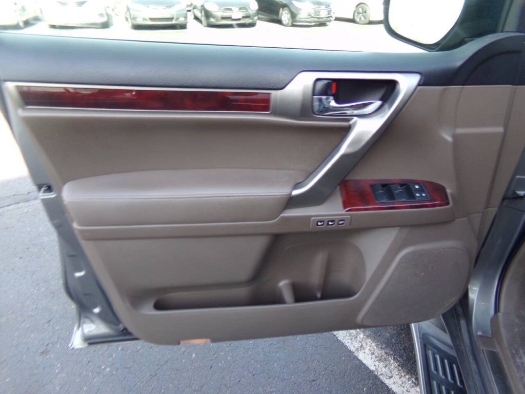 2012 Lexus GX 460 Image 31