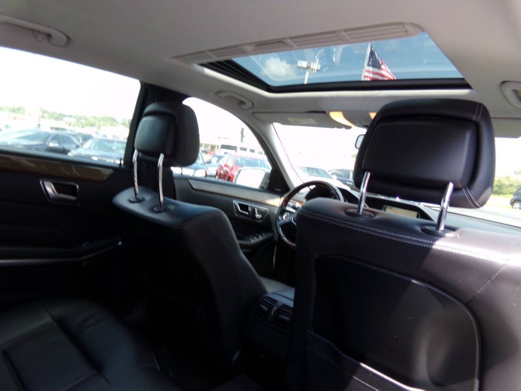 2015 Mercedes-Benz E-Class Image 26