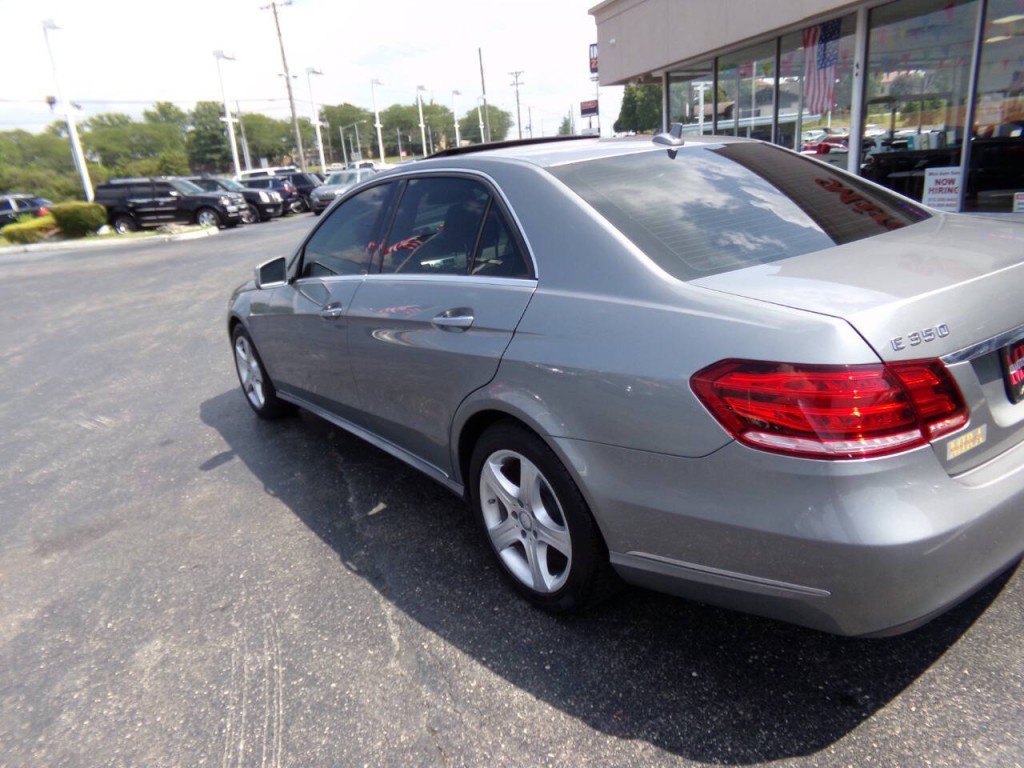 2015 Mercedes-Benz E-Class Image 39