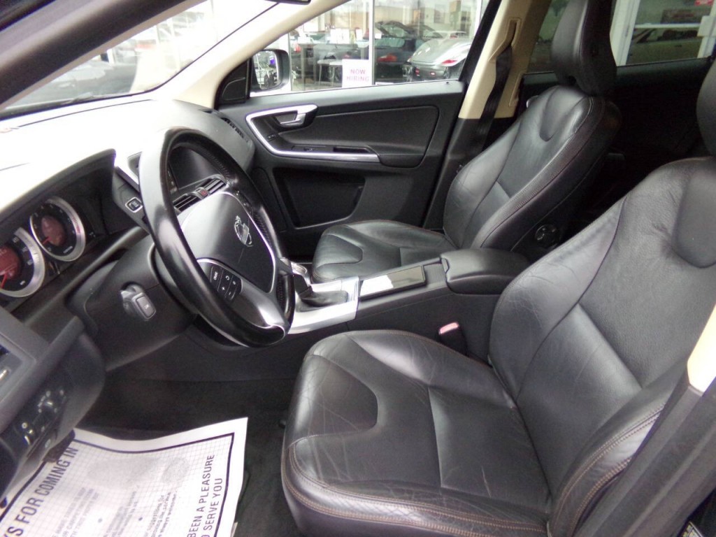 2013 Volvo XC60 Image 9