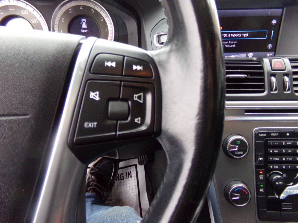 2013 Volvo XC60 Image 28