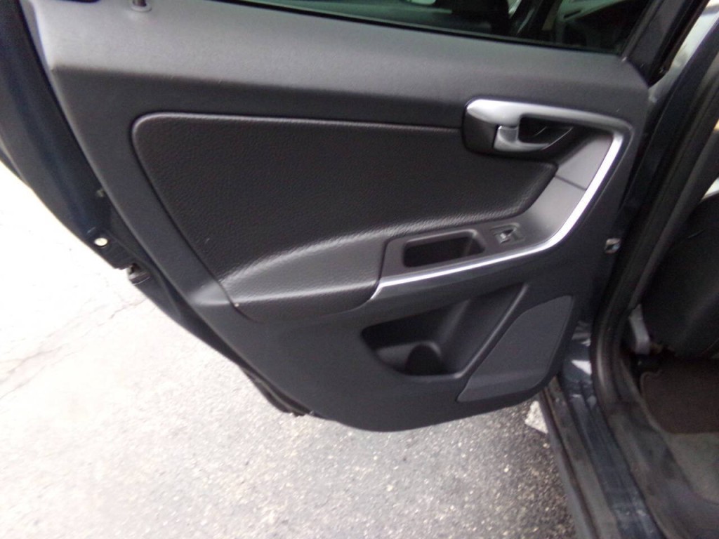 2013 Volvo XC60 Image 33