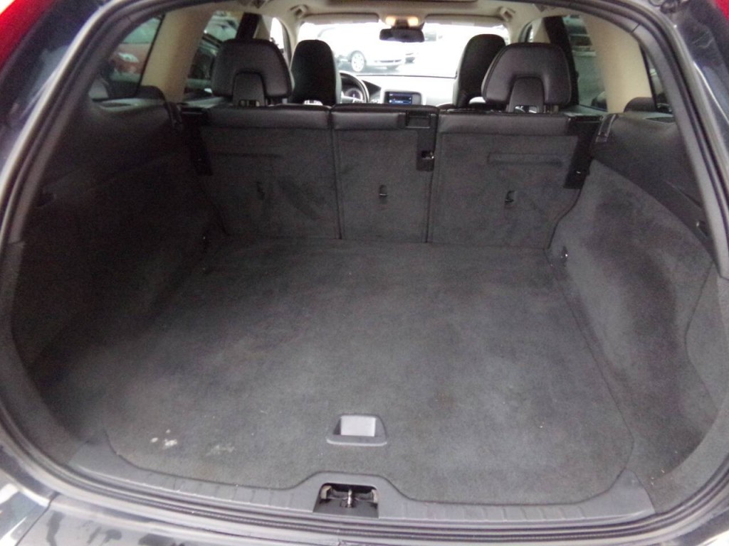 2013 Volvo XC60 Image 34
