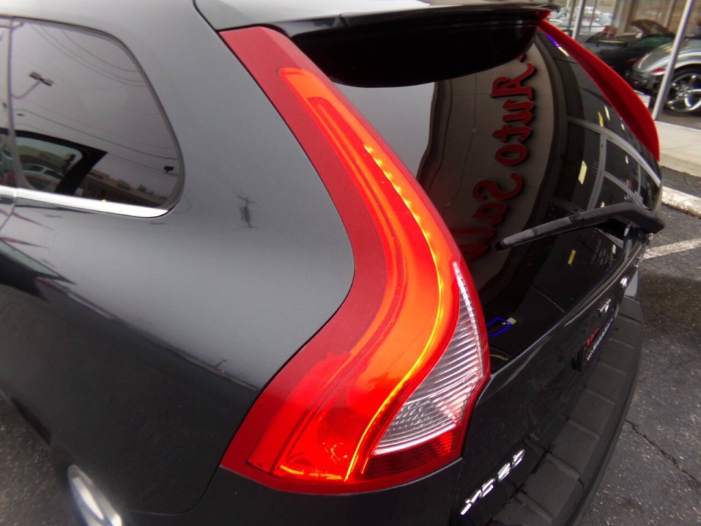 2013 Volvo XC60 Image 39