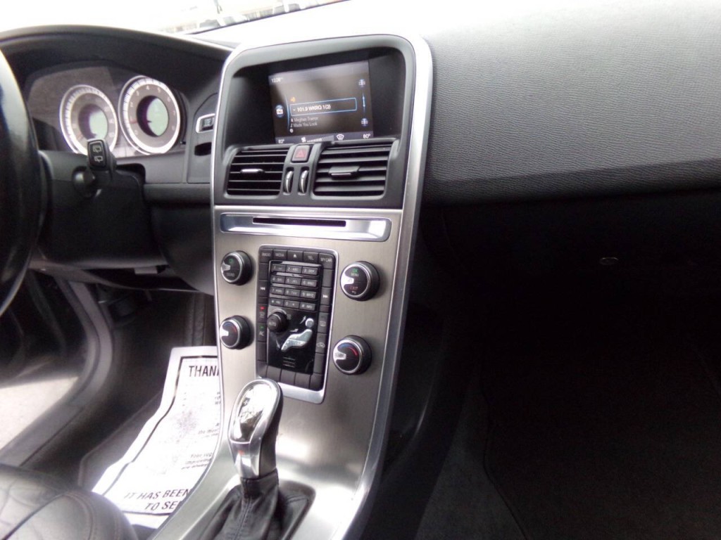 2013 Volvo XC60 Image 44