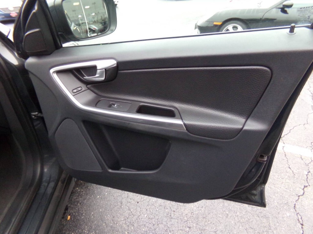 2013 Volvo XC60 Image 46