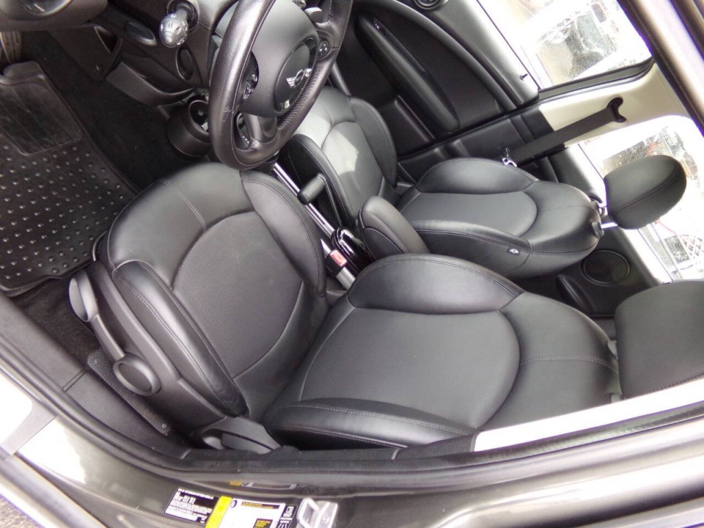 2014 MINI Countryman Image 7