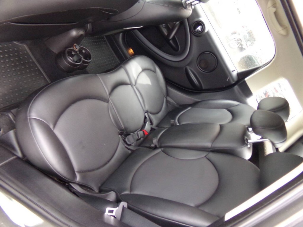 2014 MINI Countryman Image 10