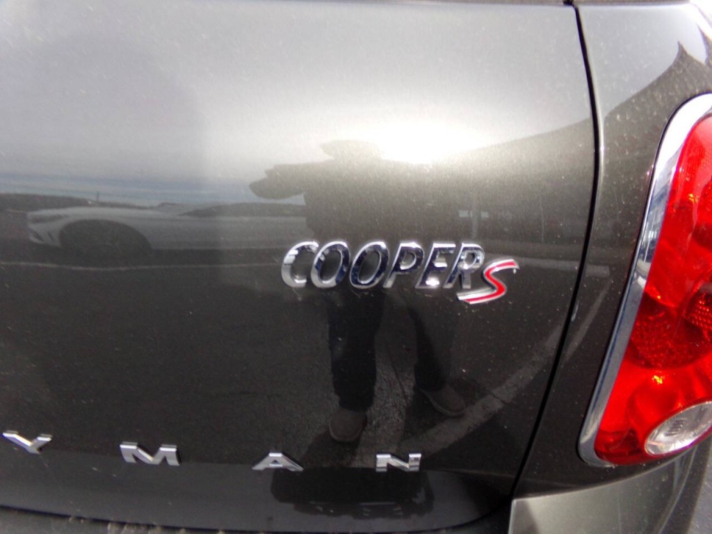 2014 MINI Countryman Image 34